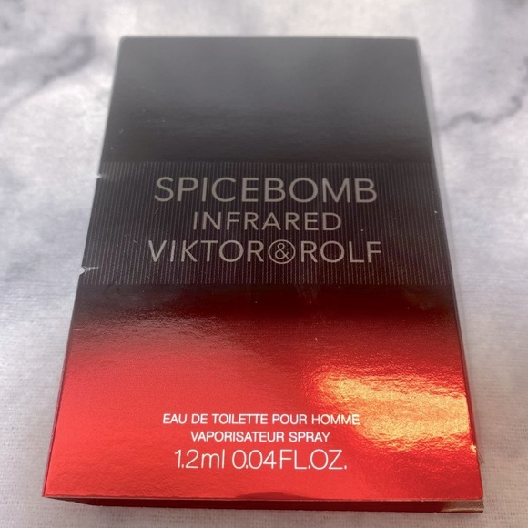 Bundle 5 Luxury Brand Samples - VIKTOR & ROLF - Picture 6 of 10